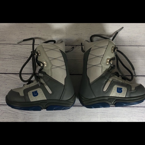 Burton Size 2 Moto Grey - Picture 6 of 6